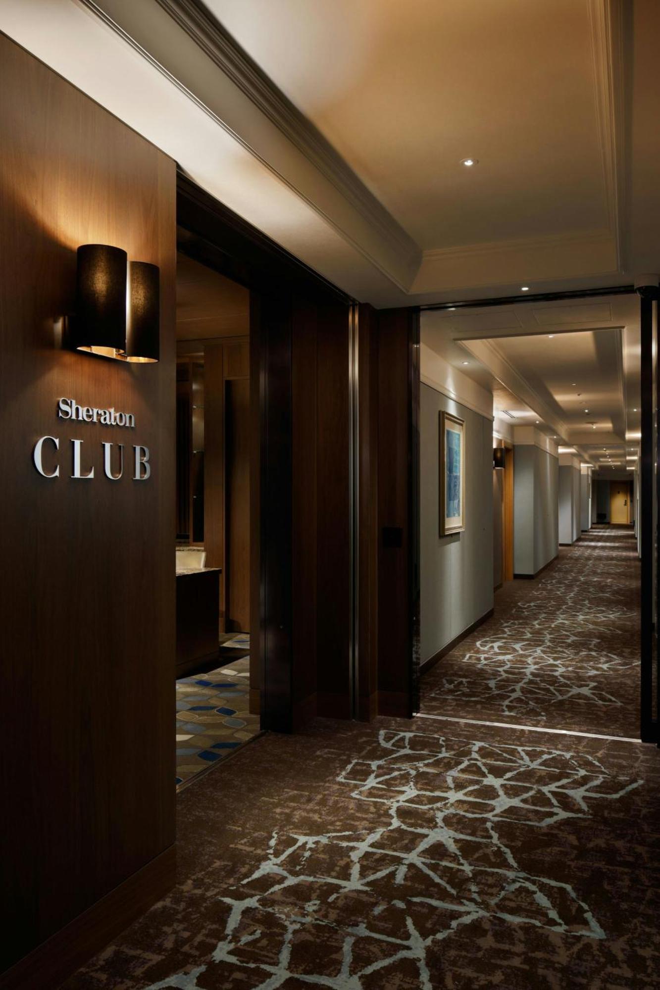 Yokohama Bay Sheraton And Towers
