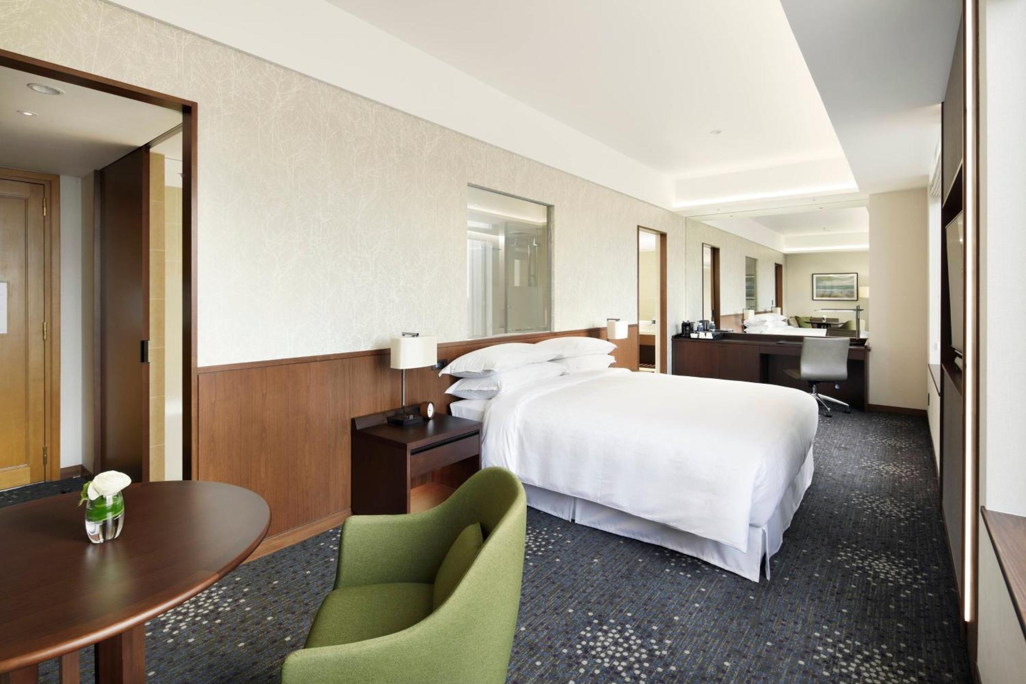 Yokohama Bay Sheraton And Towers 酒店